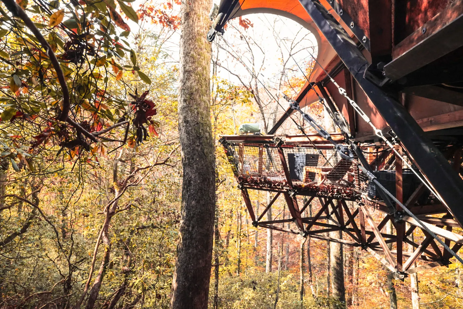Platform timber truss engineering